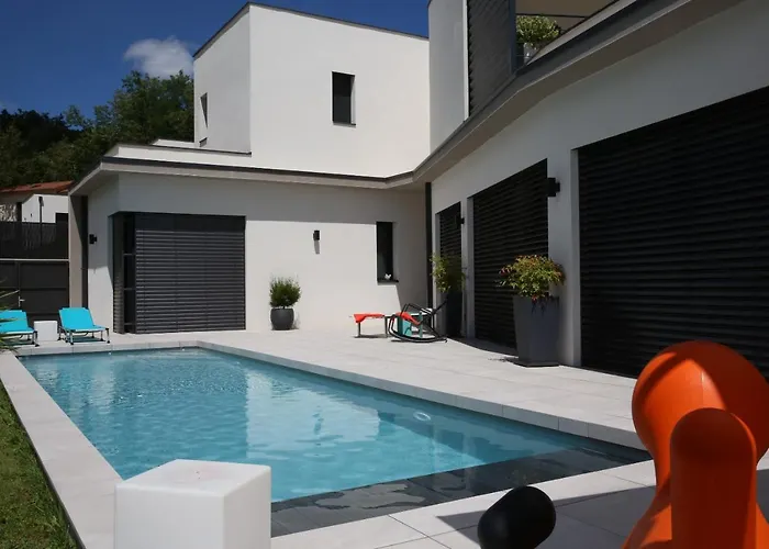 Maison Cube Bed & Breakfast